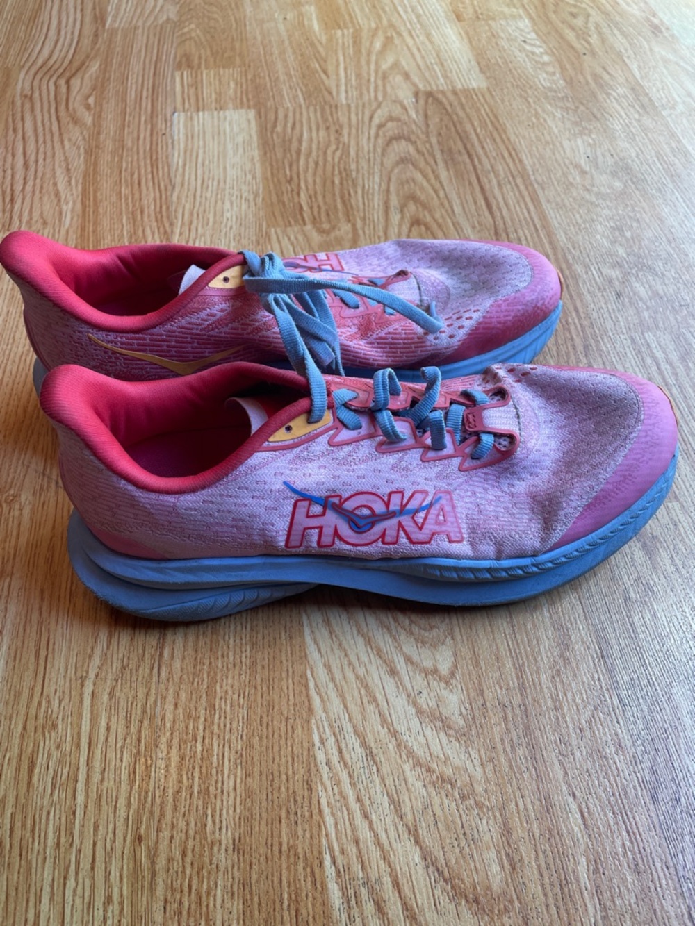 Hoka One One Mach 6